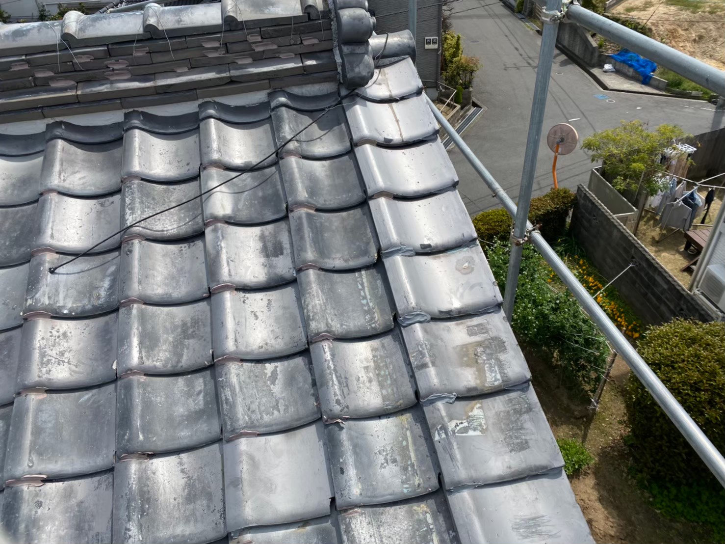 いぶし瓦の修繕工事